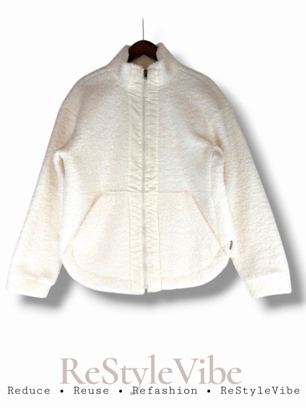 AVALANCHE Women’s Size L Jacket Coat Fleece Teddy Style Outdoors Full Zipper